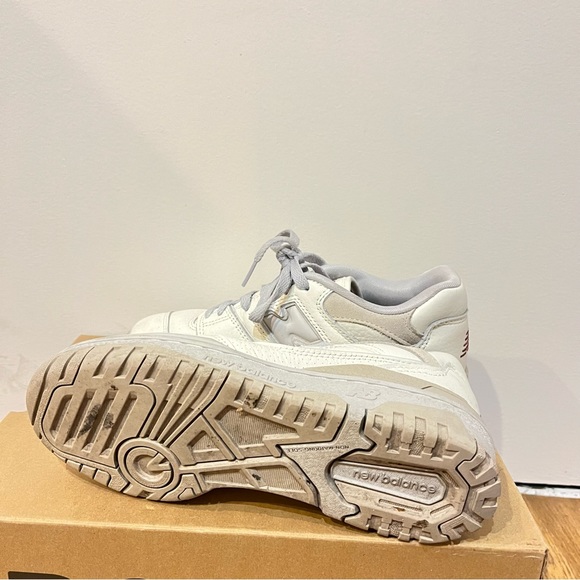 New Balance 550 Lunar New Year Sea Salt - Picture 4 of 8